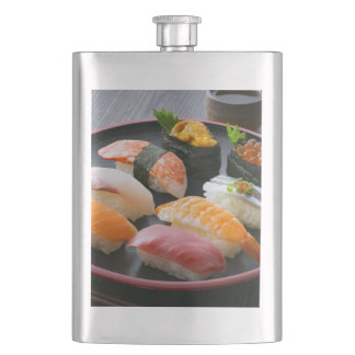 Flasque Refined Pour – Elegant Round Sushi Flask