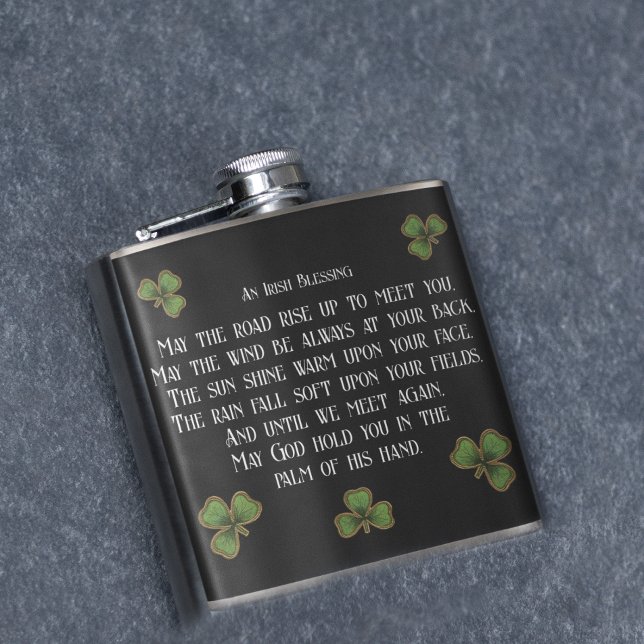 Flasques Bénédiction irlandaise et trèfles noir et vert (Créateur téléchargé)