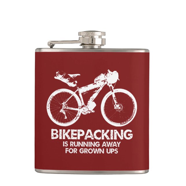 Flasques Bikepacking Est En Cours D'Exécution Pour Les Ups  (Devant)
