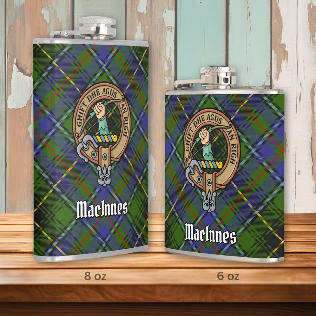 Flasques Clan MacInnes Crest sur Tartan (Créateur téléchargé)