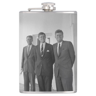 Flasques Le président John Kennedy et les frères American C