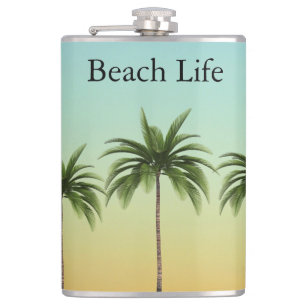 Flasques Palmiers en rang, vie sur la plage