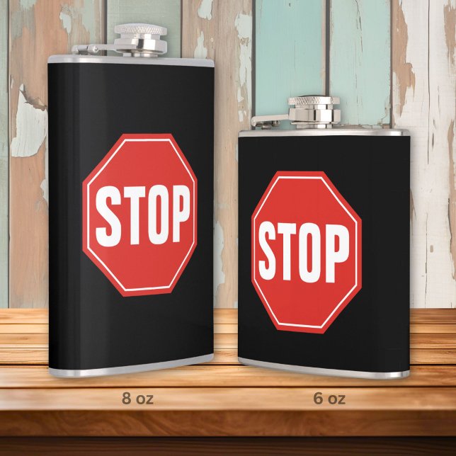 Flasques Panneau STOP (Créateur téléchargé)