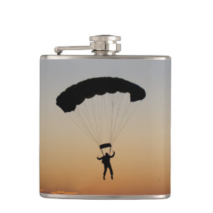 Flasques Parachute de Skydiver à Sunset Sky Diver