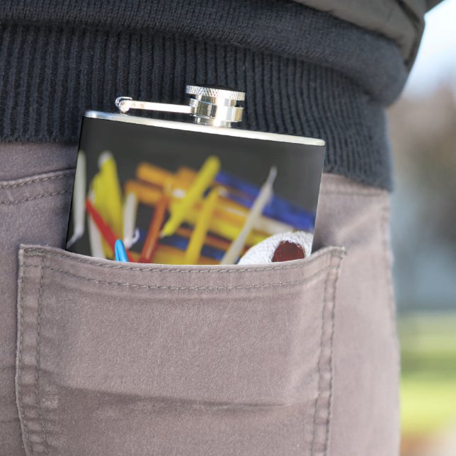 Flasques SlipperyJoe's Happy Hanoukka Star of David pièce m (En situation)