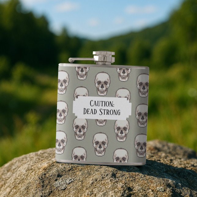 Flasques Spooky Skull Dead Strong Add Your Own Text Pattern (Créateur téléchargé)