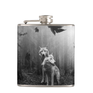Flasques Wonderful Wolves Black and White Leaf Us Alone 