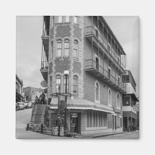 Flatiron Flats Eureka Grayscale Magnet (Vorne)