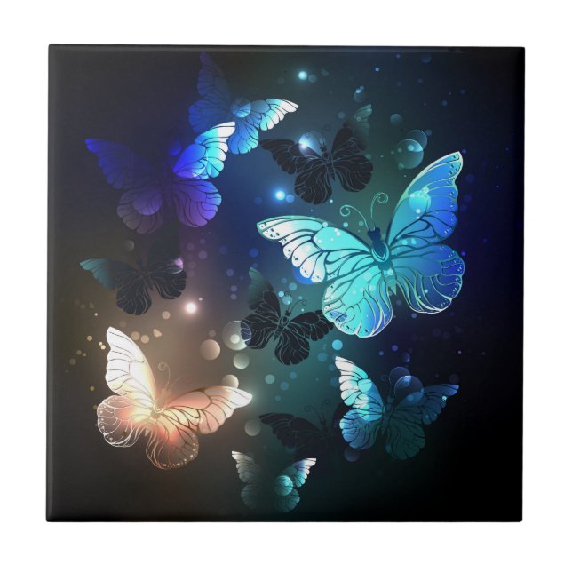 Flatternder Nachtfalter Fliese (Vorderseite)