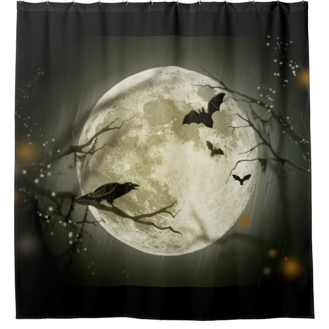 Fledermäuse fliegen Crow sitzt vor Halloween Vollm Duschvorhang (Vorderseite)