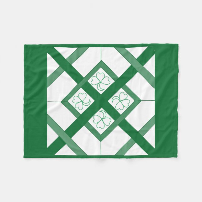 Fleece Blanket - Kleeblätter auf Plätzen (Vorderseite (Horizontal))