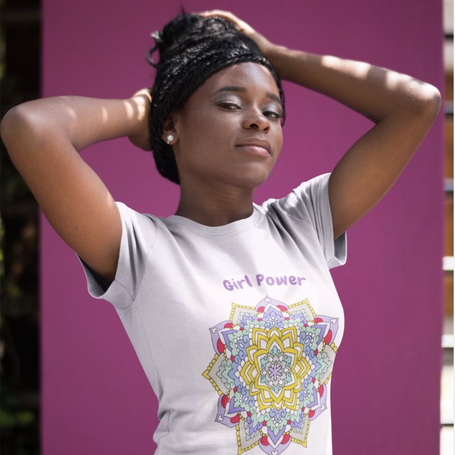 Fleur arc-en-ciel personnalisée Mandala T-Shirt (Créateur téléchargé)