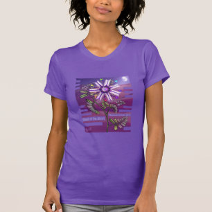 Fleur dans le désert T-Shirt