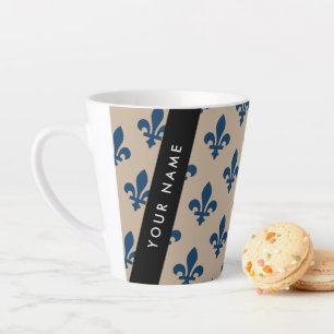 Fleur de Lis, Marineblau auf Beige, Royal, Ihr Nam Milchtasse