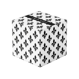 Fleur de Lis, Schwarz auf Weiß, Schwarz, Ihr Name Würfel