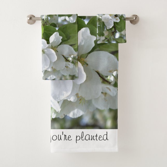 Fleur où l'on est planté de fleurs vertes et blanc (En situation)