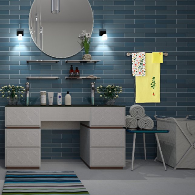 Fleur sauvage vert blanc rouge (Créateur téléchargé)