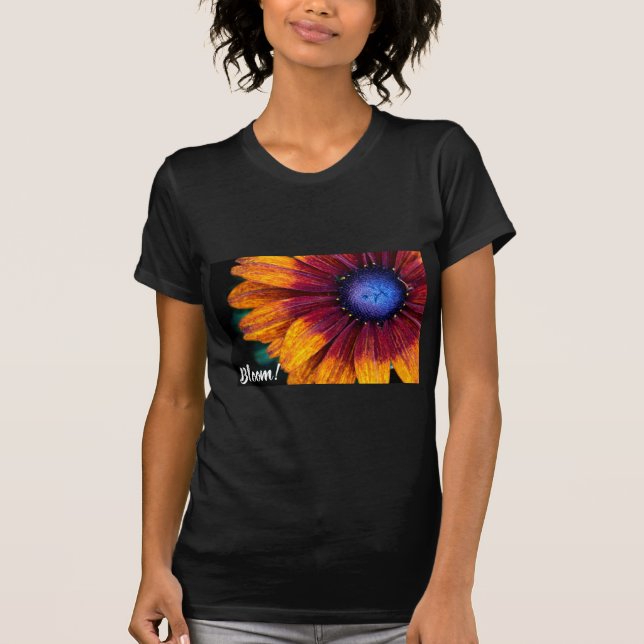 Fleur ! T-shirt au design floral (Devant)