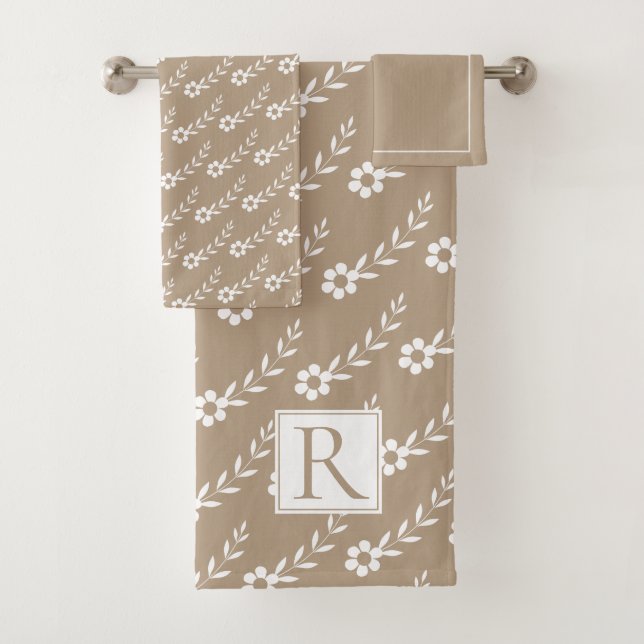 Fleurs blanches motif, monogramme taupe rustique (En situation)