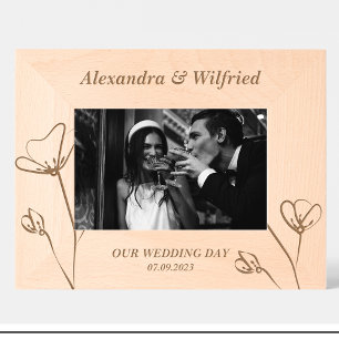 Fleurs de mariage élégantes Cadres de bois personn