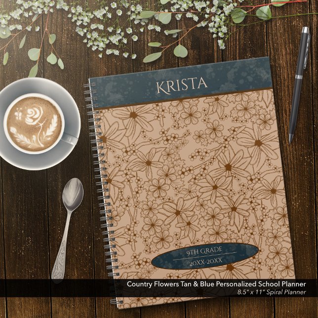 Fleurs de pays Tan & Bleu École personnalisée (Country Flowers Brown and Blue Personalized School Planner: Customize the Name, Grade, and Year.)