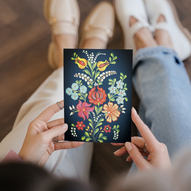 Fleurs hongroises (Créateur téléchargé)