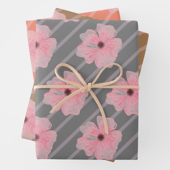 Fleurs Roses Et Tailles Enveloppant Feuilles De Pa (En situation)