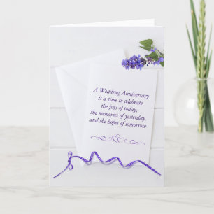 Fleurs violettes Anniversaires Sur Carte Blanche