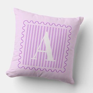 Fliederpurpur Monogramm Preppy geschweift Kissen
