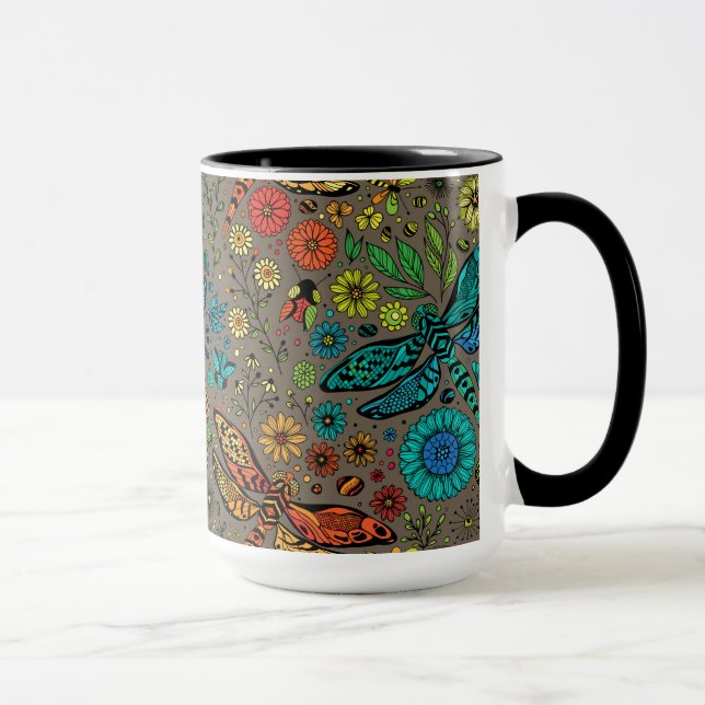 Fliege, Fliegenklingelfliege in Braun Tasse (Rechts)