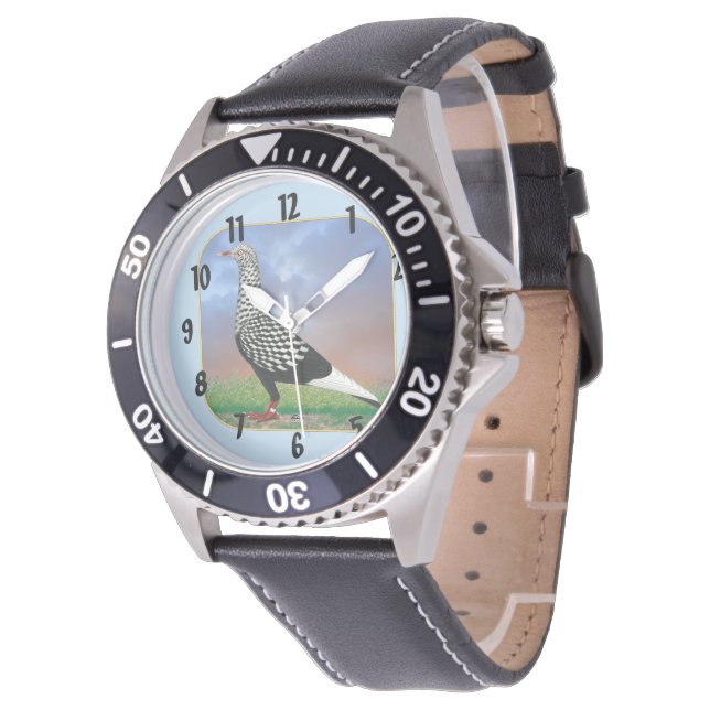 Fliegertaube und Wolken Armbanduhr (Schrägansicht)