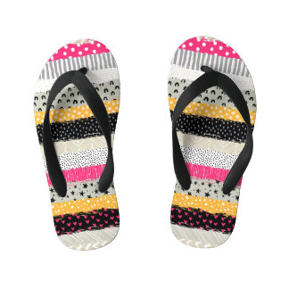 Fliesen für Patchwork: Vielseitiges Nahtloses Desi Kinderbadesandalen