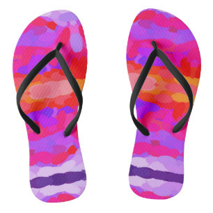 Flipflops mit lila, rosa und orangefarbener gefärb