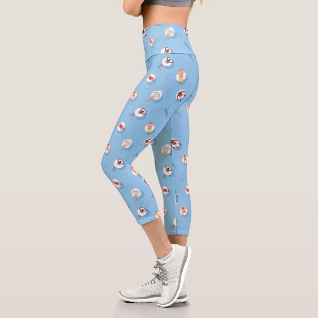 Floating in der Lazy River Pattern Capri Leggings (Links)