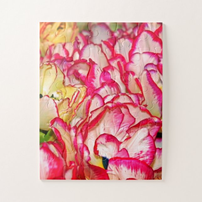 Floral Abstrakt Tulip Petalen Blume Rosa Weiß (Vertikal)