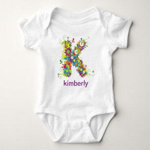 Floral Alphabet Name Baby T-Shirt (Monogramm K) Strampler