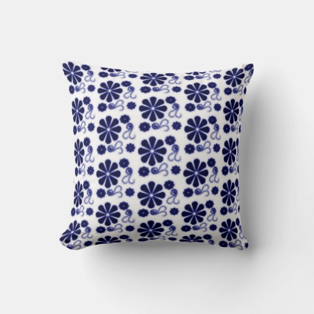 Floral Batik Swirl Kissen (Vorderseite)