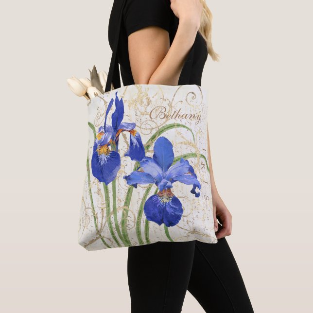 Floral Blue Iris Gold Damask Mononame Tasche (Von Nahem)