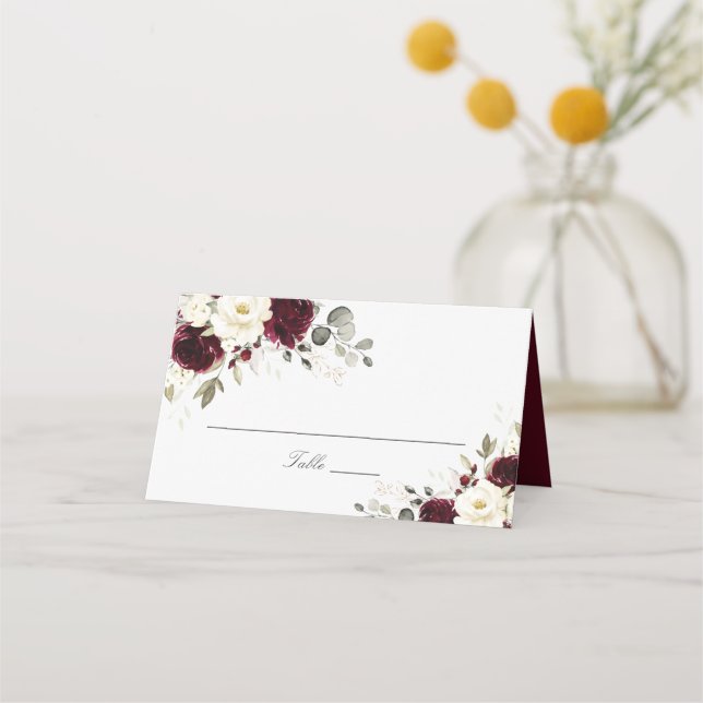 Floral Burgund Weißes Grün Elegante Platzkarte (Vorderseite)