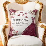 Floral Burgundy Princess Quinceanera Birthday Kissen<br><div class="desc">Das Birthday Throw Kissen aus dem Blumenburgund, Prinzessin Quinceañera, verleiht Ihrer Feier eine Touch der Eleganz. Dieses Kissen mit seinem bräunlichen Hintergrund und zarten Blumenakzenten ergänzt perfekt ein Prinzessin-Thema Quinceñera. Personalisiert mit Ihren Namen oder Veranstaltungsdetails, ist es ein schöner Sake, der jeden Sitzbereich oder Dekor verbessert. Dieses Kissen aus weichem,...</div>