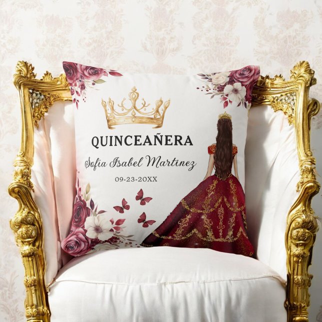 Floral Burgundy Princess Quinceanera Birthday Kissen (Von Creator hochgeladen)