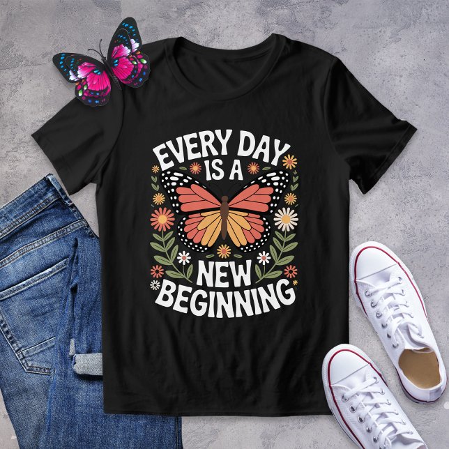 Floral Butterfly Neue Beginnpositivität Tri-Blend Shirt (Von Creator hochgeladen)