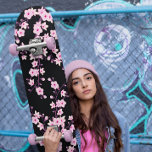 Floral Cherry Blossom Pink Black Girl Skateboard<br><div class="desc">Rosa japanische Kirschblüte Zweige auf schwarzem Hintergrund. Für Mädchen,  die Blume und blumenasiatische Designs Liebe.</div>