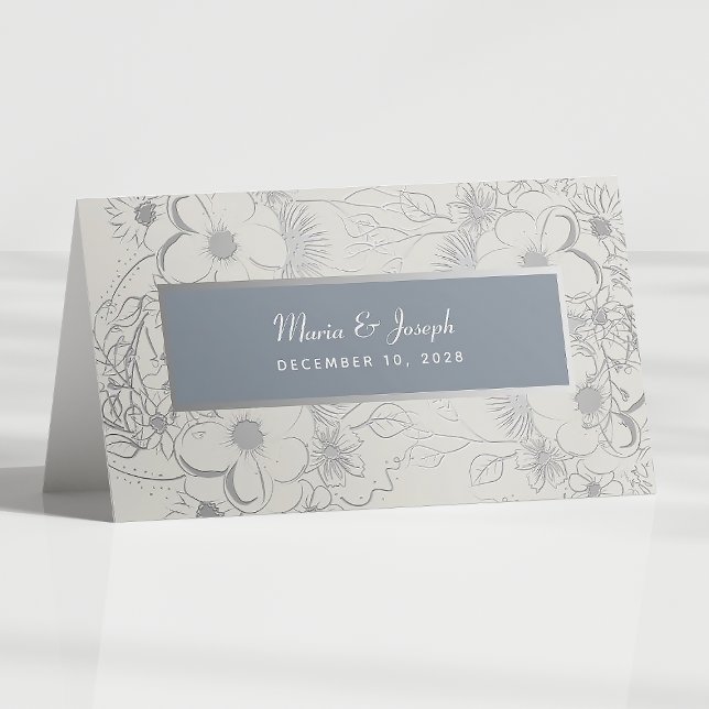 Floral Dusty Blue Wedding Platzkarte (Von Creator hochgeladen)