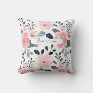 "Floral Elegante: Personalisiertes Kissendesign mi Kissen