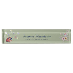 Floral Ladybug Botanische Hütte Core Sage Green Namensplakette