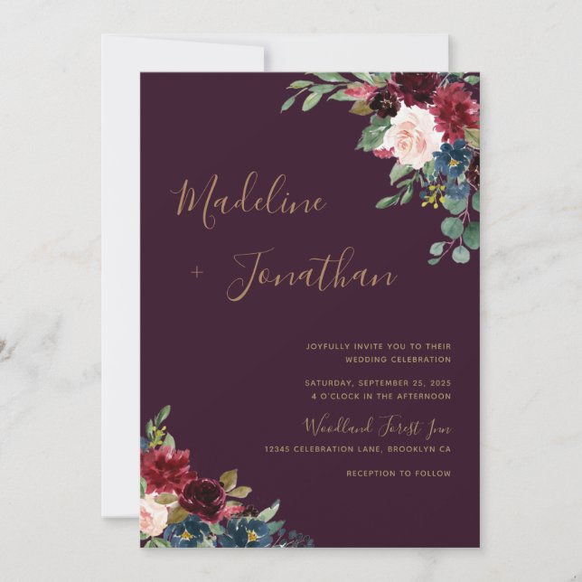 Floral Moody Amethyst Plum Jewel Tone Wedding Einladung (Vorderseite)