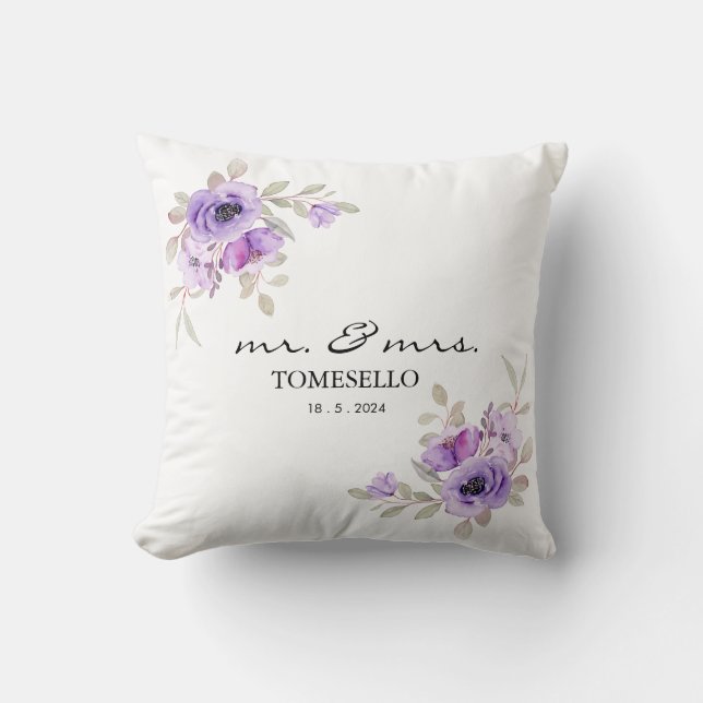 Floral Mr. & Mrs. Newlywed/Anniversary Keepake Kissen (Vorderseite)