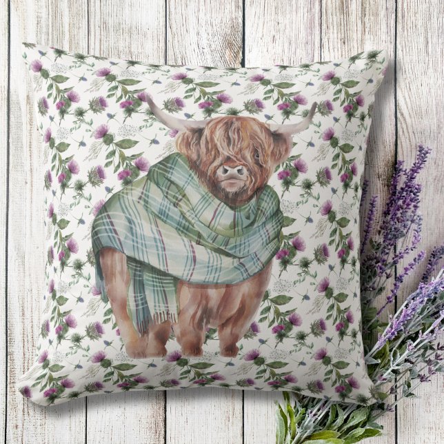 Floral Muster Scottish Thistle Highland Cow White Kissen (Floral Pattern Scottish Thistle Highland Cow White Throw Pillow)