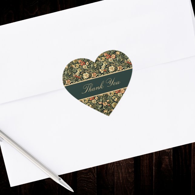 Floral Peach Green Cream William Morris Inspired  Herz-Aufkleber (Von Creator hochgeladen)